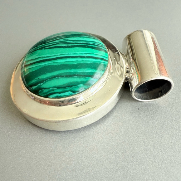 Large 44.89 CT Malachite Sterling Silver 925 Enhancer 1.75" Slide Pendant - Picture 3 of 7